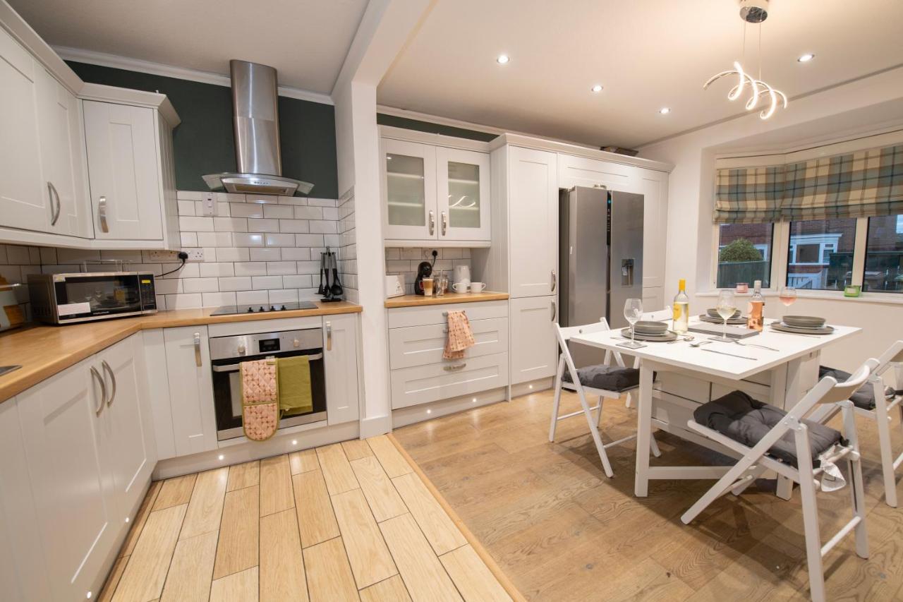 Emmadale Central Bridlington Sleeps 7-8 Екстер'єр фото