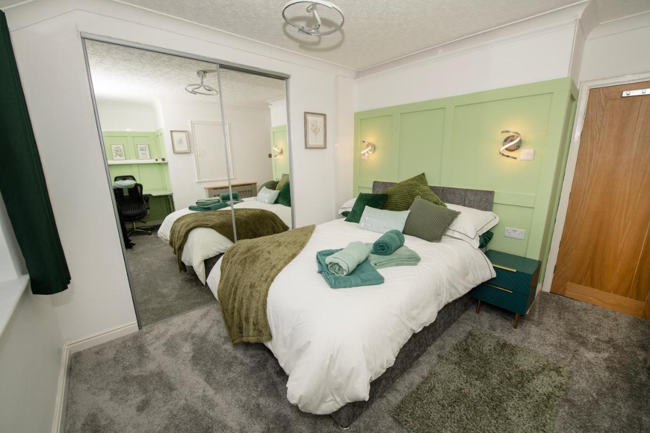 Emmadale Central Bridlington Sleeps 7-8 Екстер'єр фото